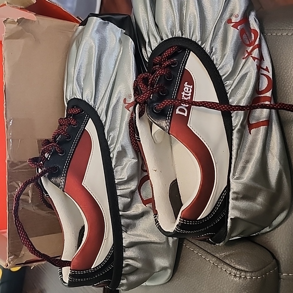 Dexter SST8 bowling shoes